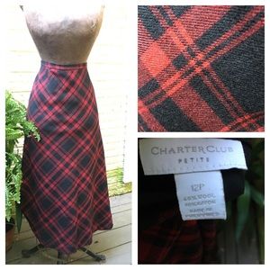 Red and black plaid wool skirt